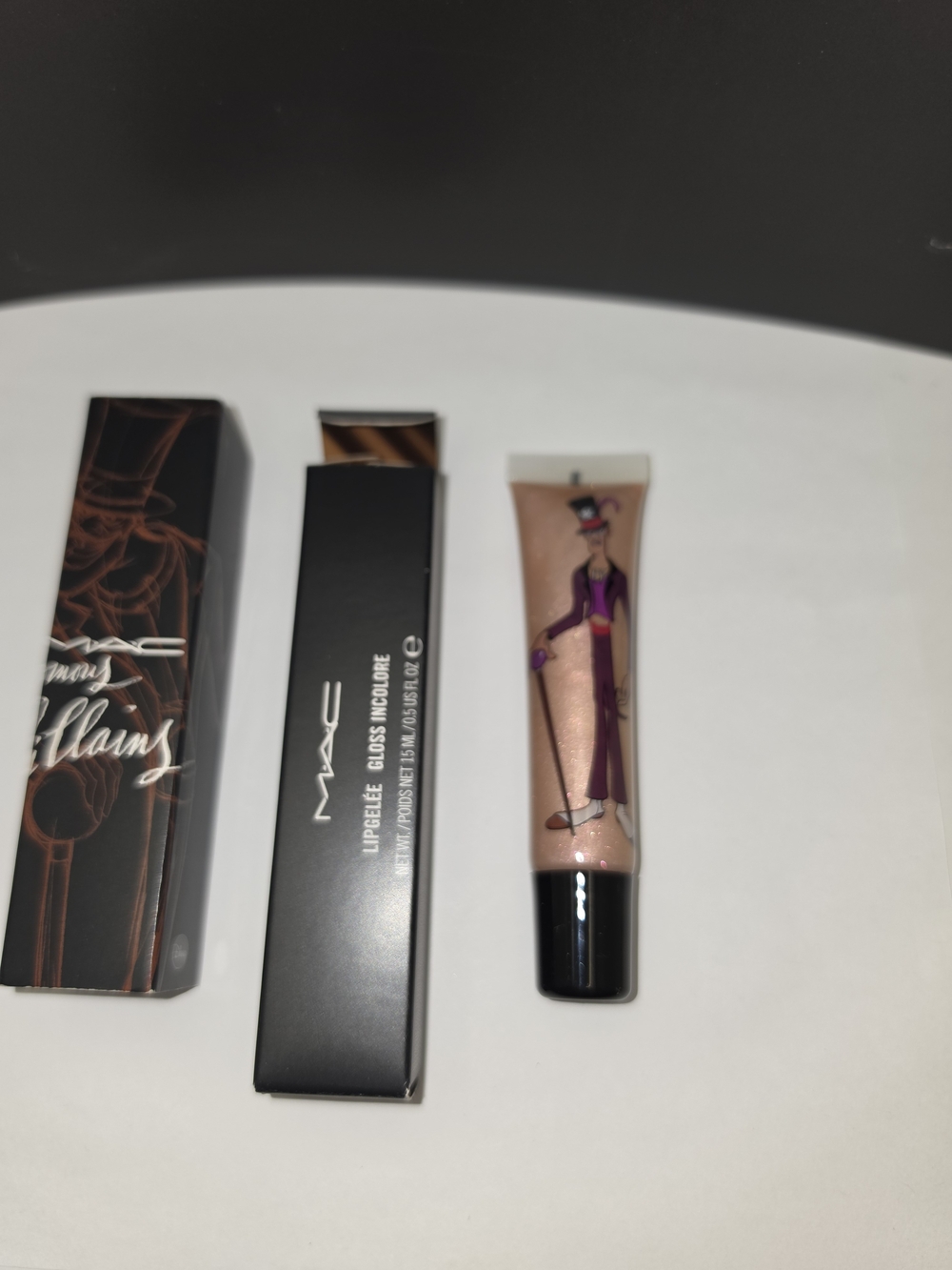 LIMITED EDITION MAC VENOMOUS VILLIANS LIPGELÉE - "RESORT LIFE"